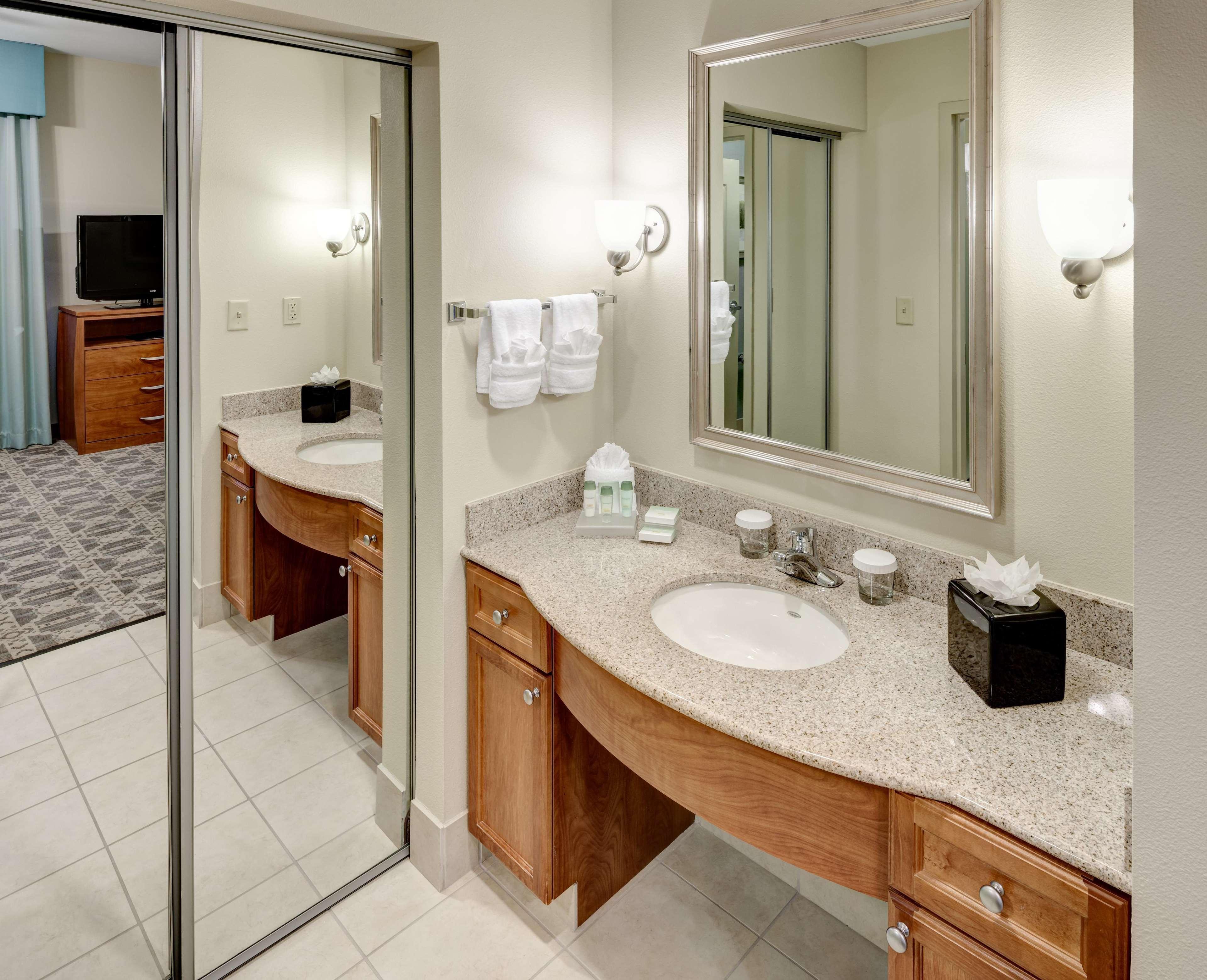Homewood Suites By Hilton Irving-Dfw Airport Eksteriør bilde